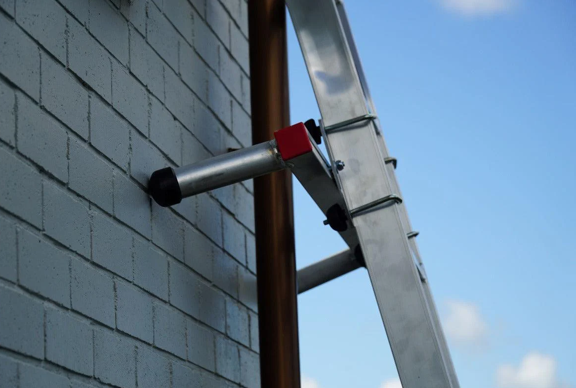 Easy Access Ladder Bracket